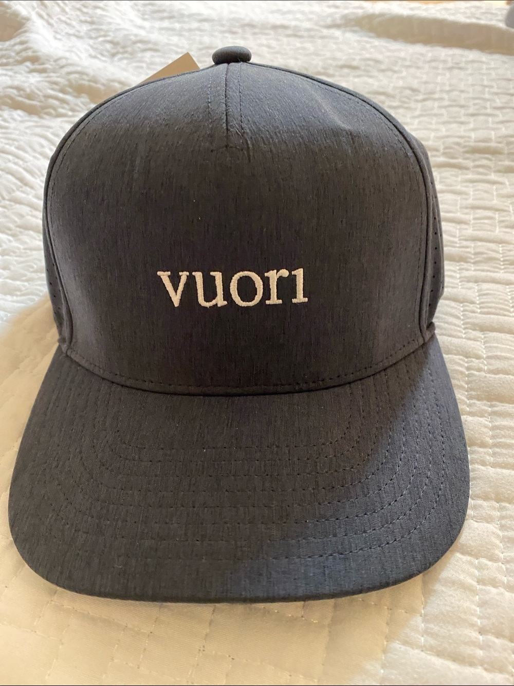 VUORI V1 Water Tech Hat Navy Unisex NWT